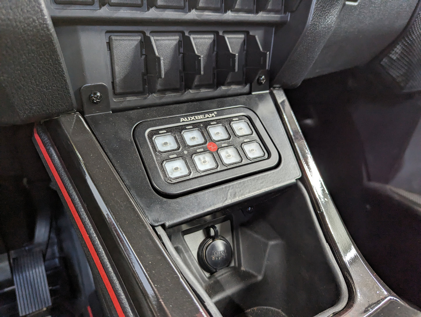 2025 Polaris RZR Pro R / Pro S Lower Dash Switch Panel Mount – StayFlush Motorsports