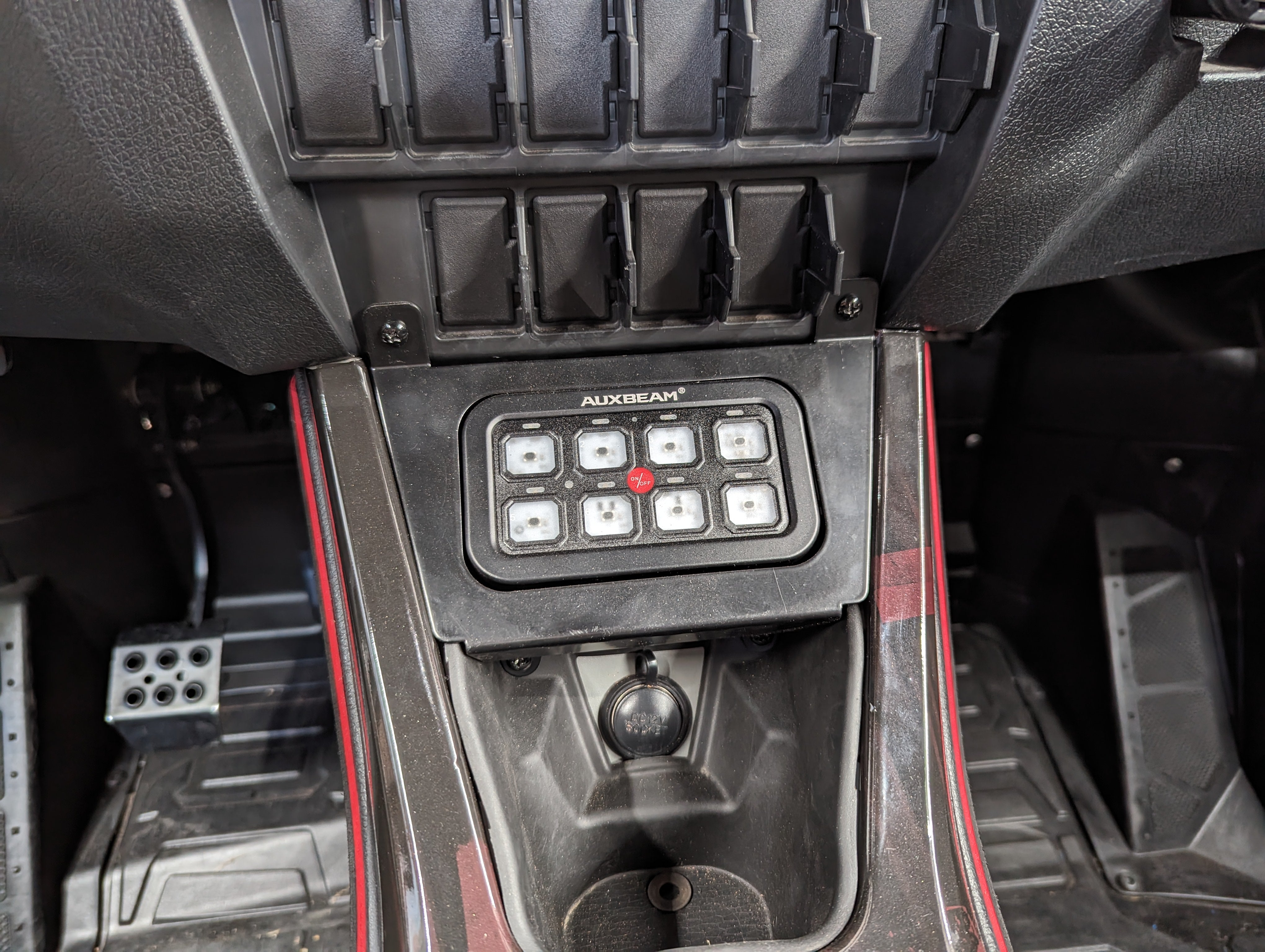 Polaris Pro/R Auxbeam mount