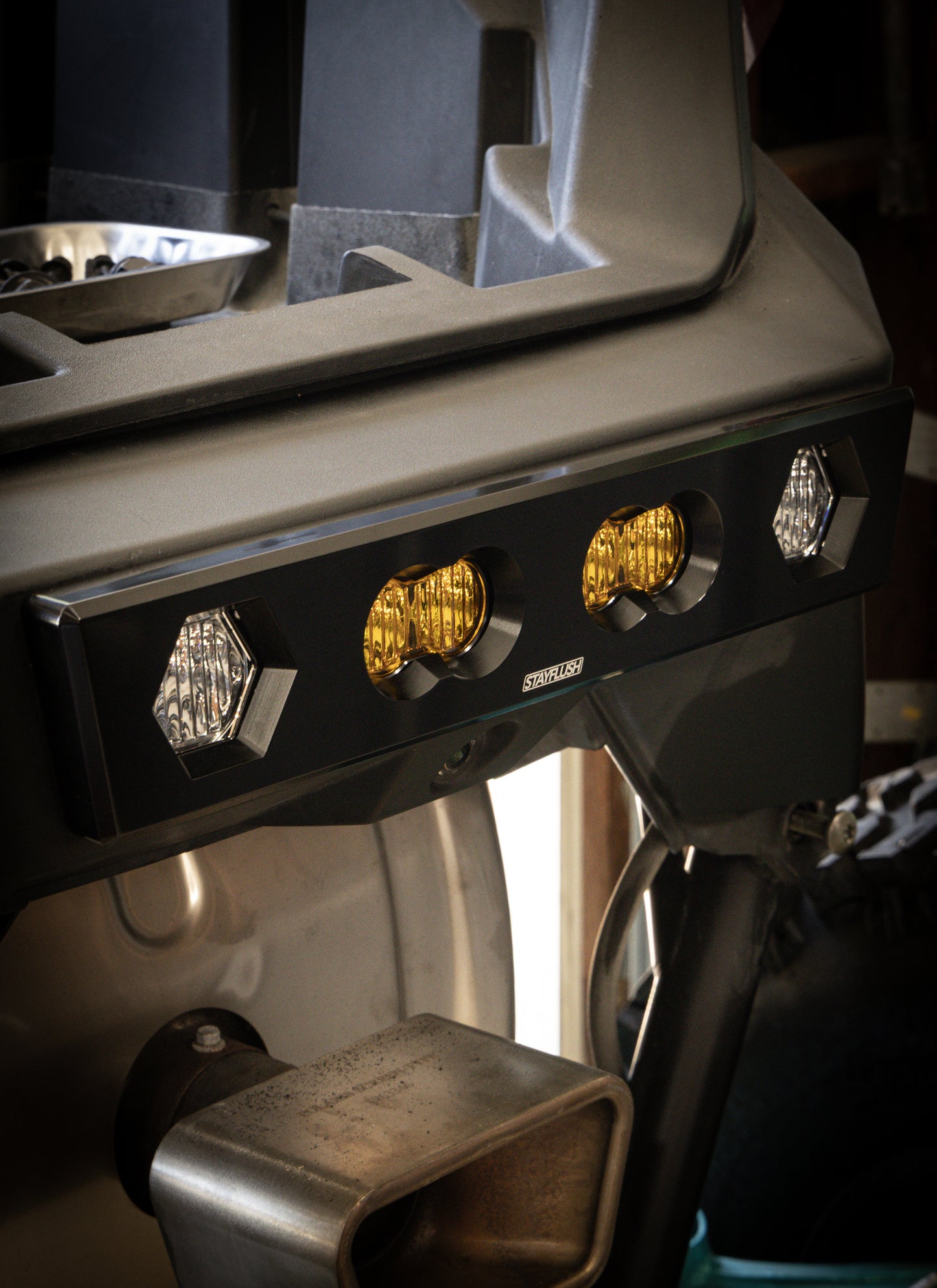 Polaris RZR Pro R Billet Aluminum Rear Chase Light Mount (2020–2025) – StayFlush Motorsports